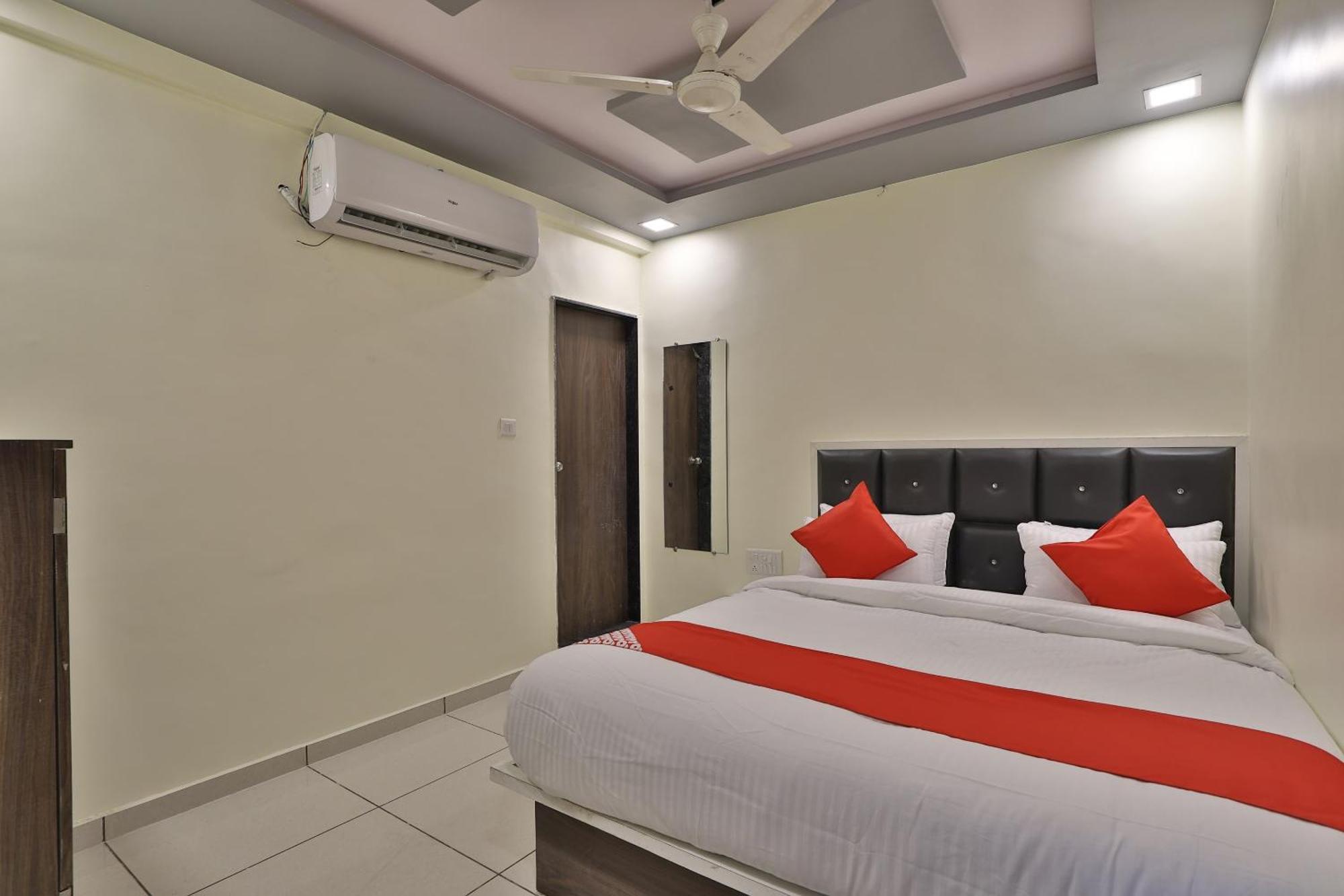 Hotel O Sunway Ахмедабад Экстерьер фото